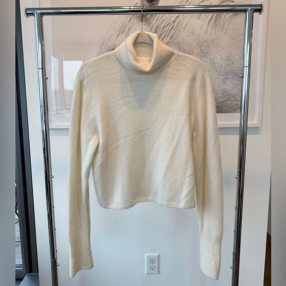 Crush Cashmere Cream Turtleneck